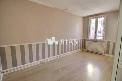 Maison - 88 m² - 3 pièces