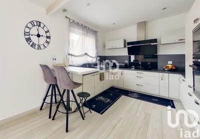 Maison - 150 m² - 7 pièces