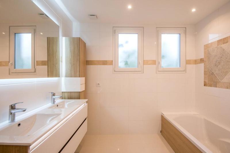 Maison - 135 m² - 6 pièces