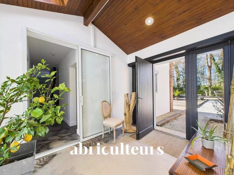 Maison chambre d'hôtes - 295 m² - 10 pièces