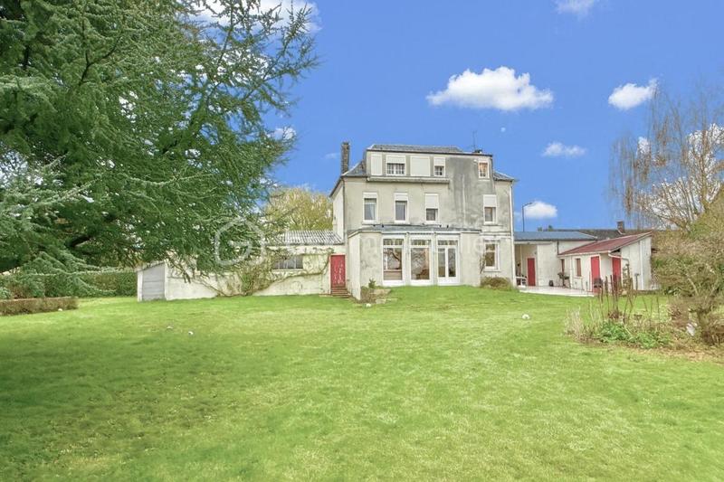 Maison - 175 m² - 6 pièces