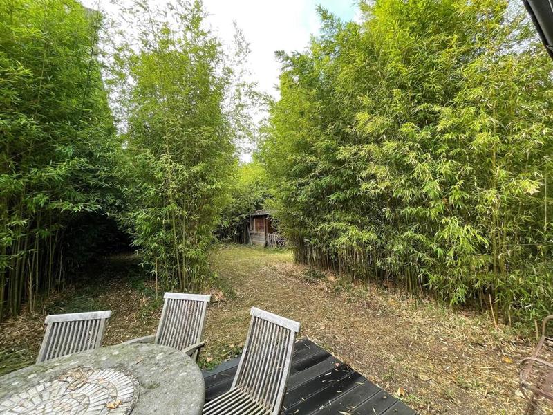 Maison - 407 m² - 5 pièces