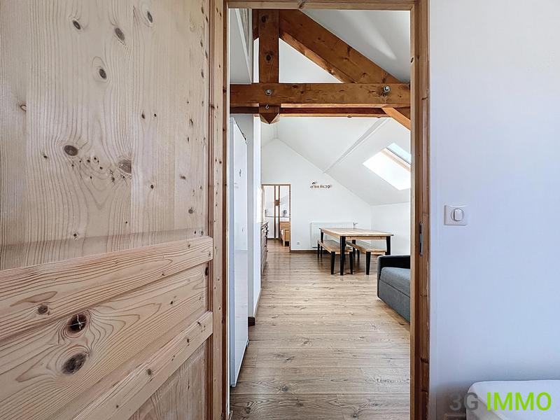 Maison - 230 m² - 10 pièces