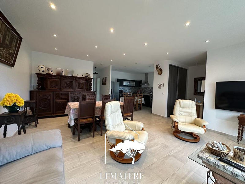 Maison - 84 m² - 3 pièces