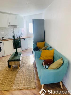 Chambre - 11 m² - 1 pièce