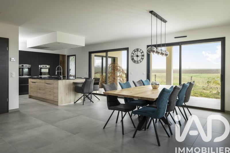 Maison - 156 m² - 6 pièces