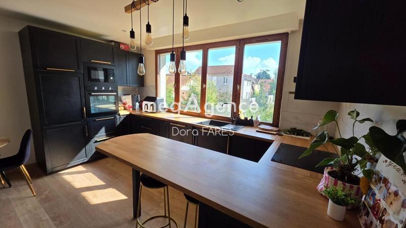 Appartement - 58 m² - 3 pièces