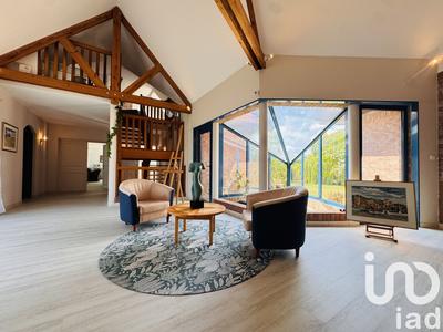 Maison - 280 m² - 9 pièces