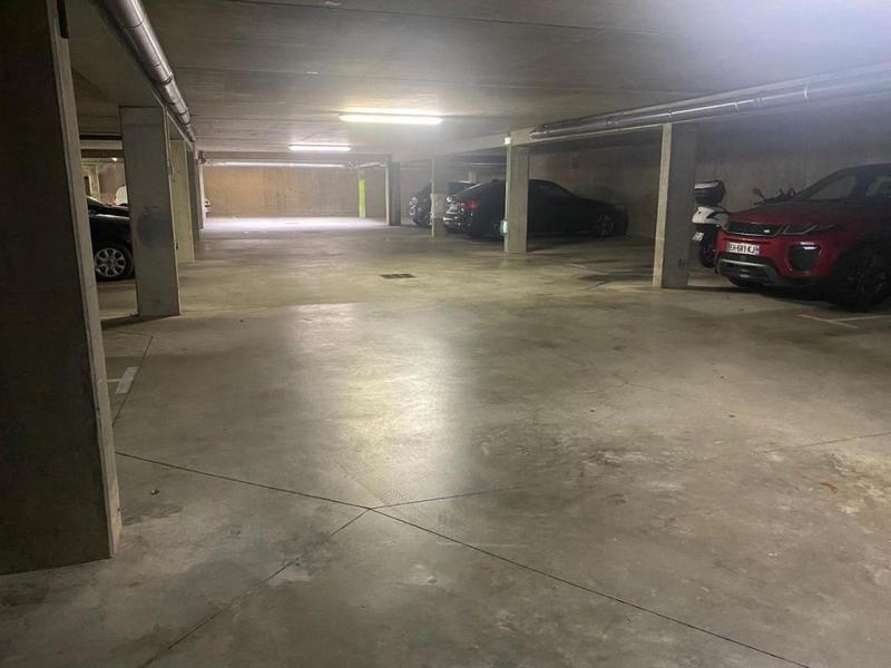 Parking - 12 m²