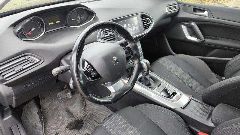 Peugeot 308 1.2 PureTech 130 Eat6 Allure