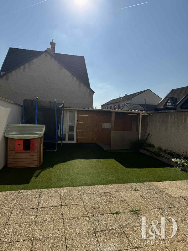 Maison - 91 m² - 5 pièces