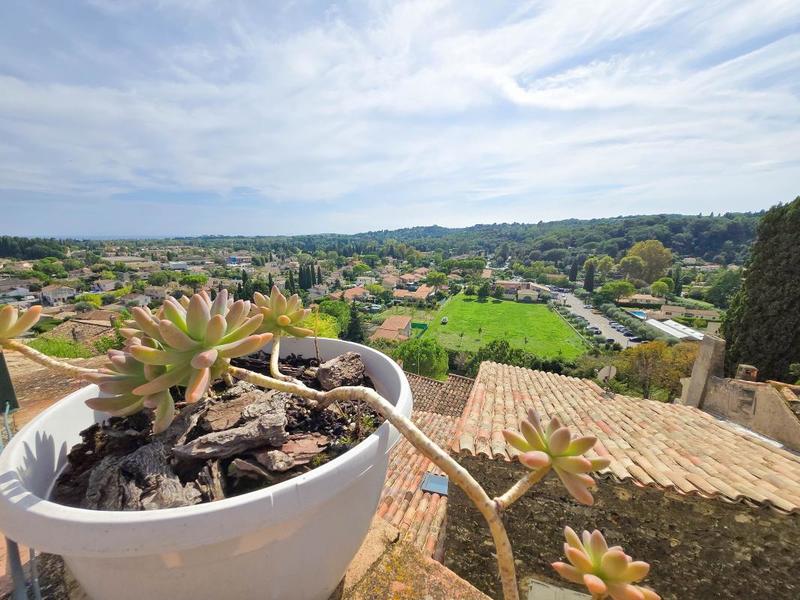 Maison de village - 84 m² - 4 pièces