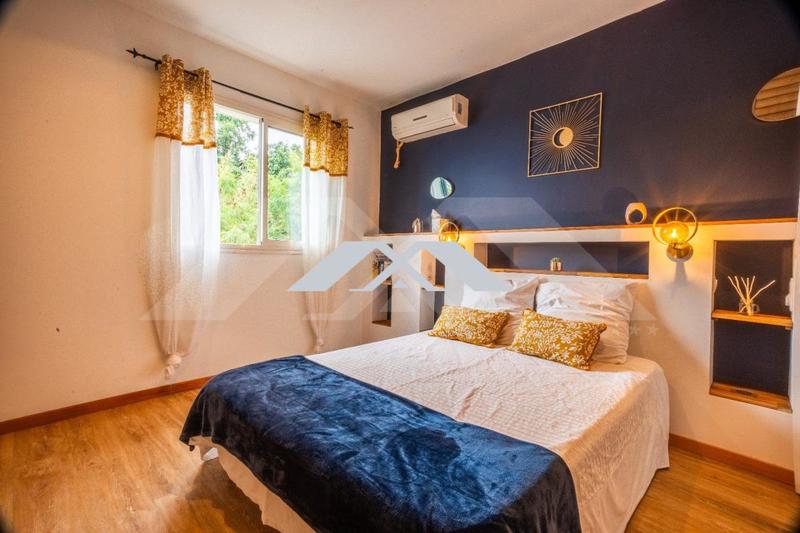 Villa - 211 m² - 7 pièces