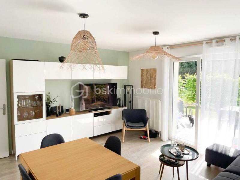 Appartement - 65 m² - 3 pièces