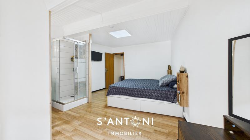 Maison - 96 m² - 3 pièces