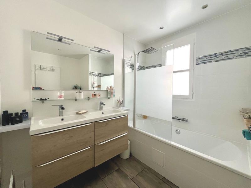 Maison - 129 m² - 6 pièces