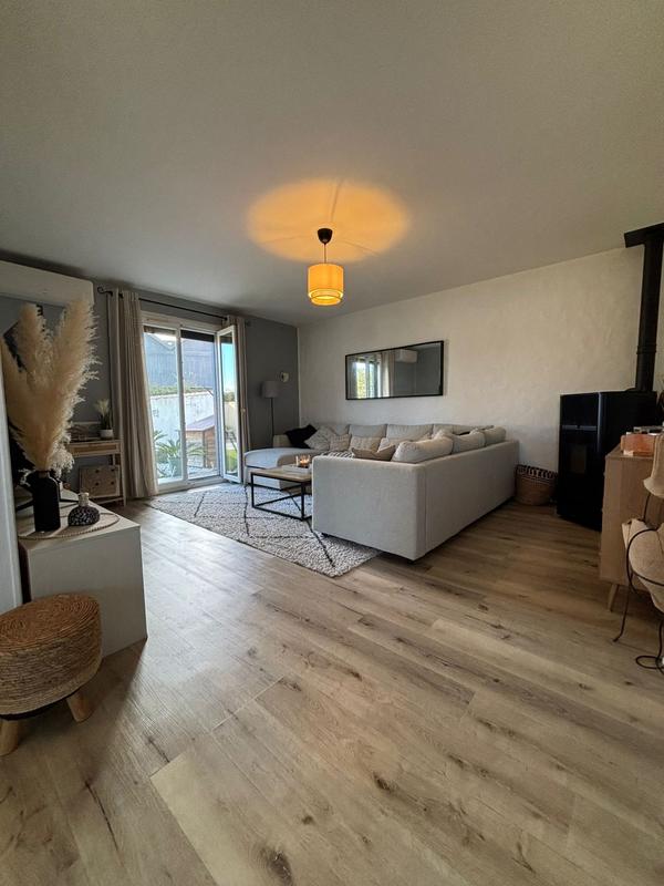 Villa - 95 m² - 5 pièces