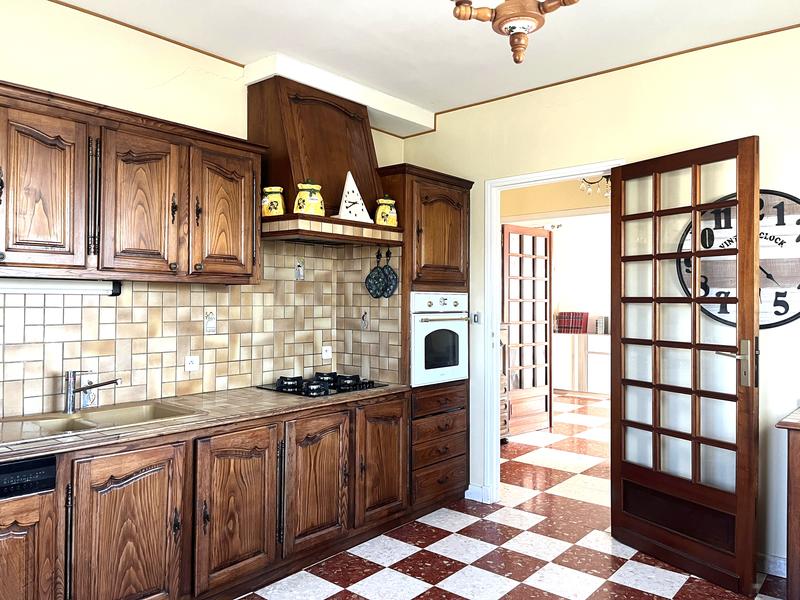 Maison - 121 m² - 5 pièces