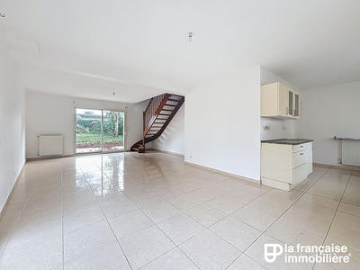 Maison - 130 m² - 8 pièces