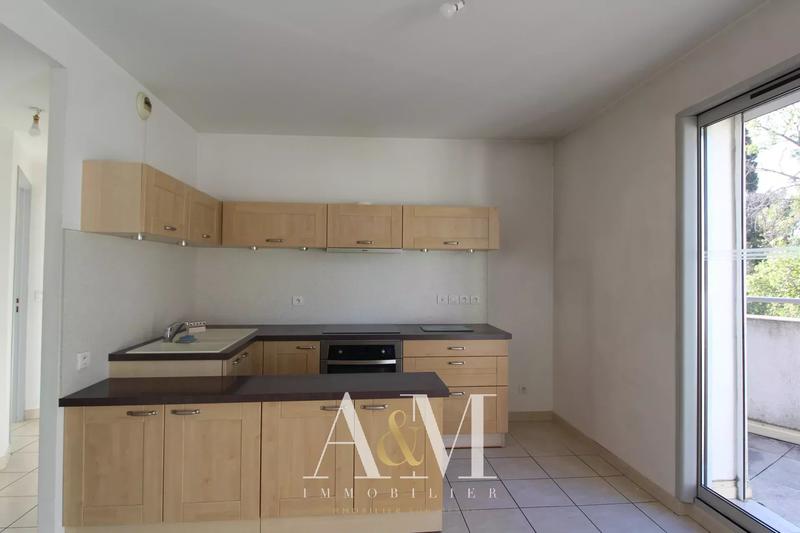 Appartement - 72 m² - 3 pièces