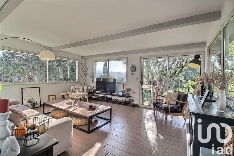 Maison - 103 m² - 5 pièces