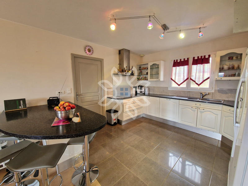 Maison - 132 m² - 5 pièces