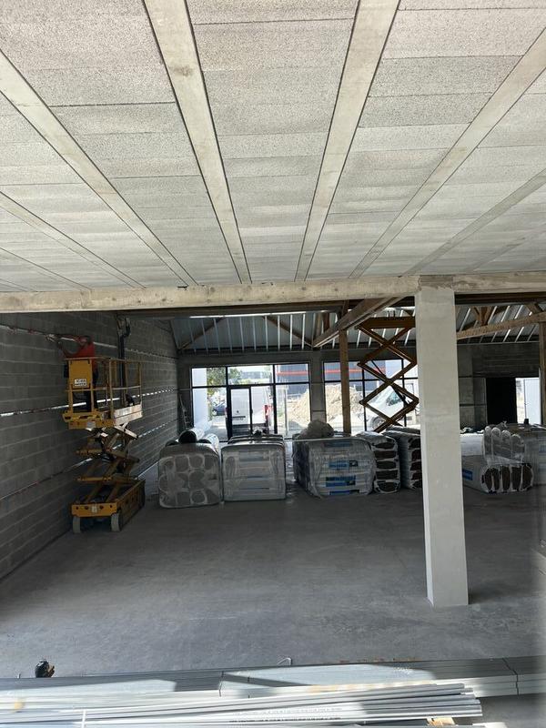 Local commercial - 390 m²