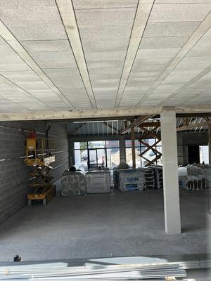 Local commercial - 390 m²