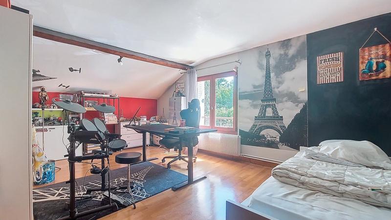 Maison - 160 m² - 5 pièces