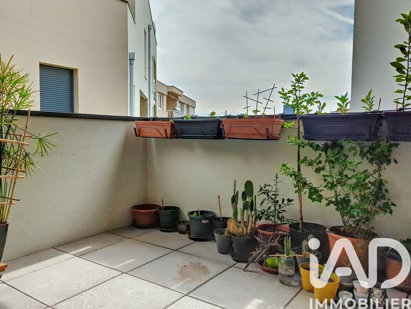 Appartement - 60 m² - 3 pièces