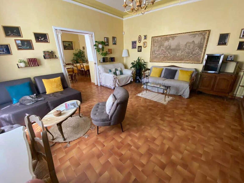 Fonds de commerce - Local commercial - 90 m²