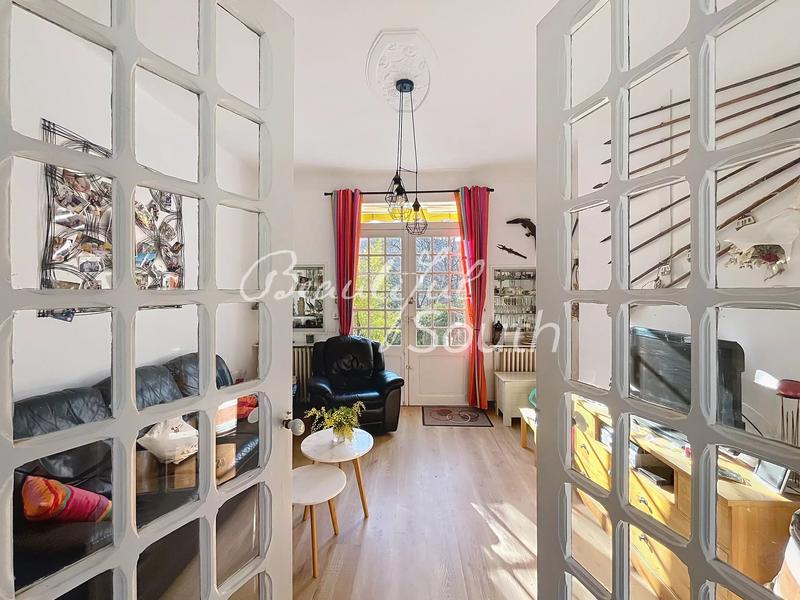 Maison - 167 m² - 7 pièces