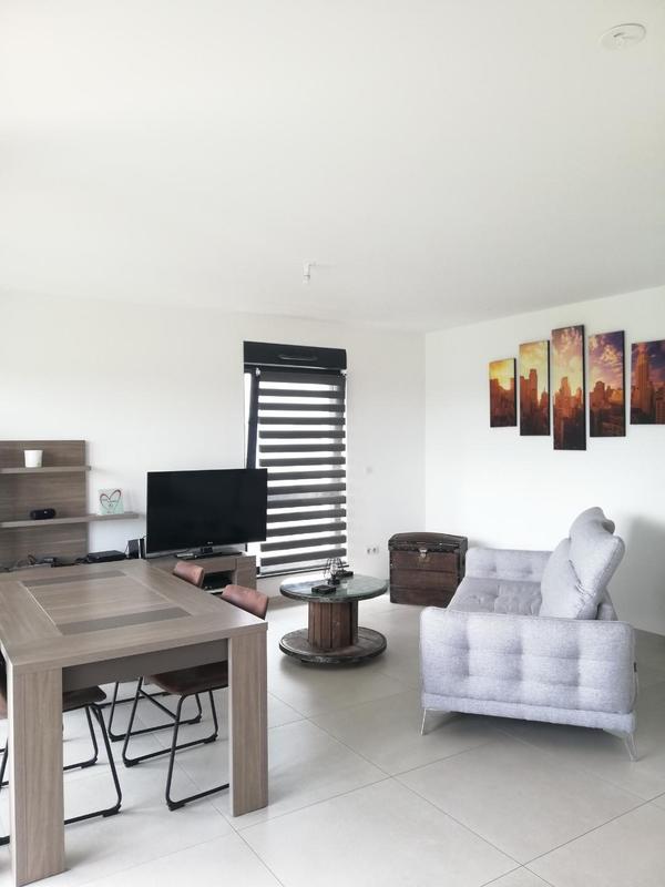 Appartement - 75 m² - 3 pièces