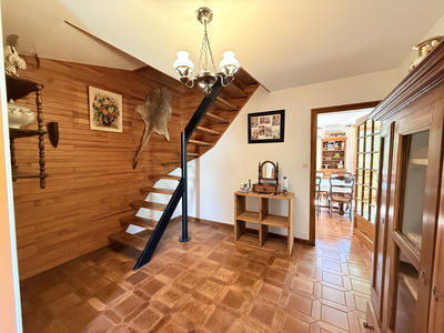 Maison - 175 m² - 6 pièces