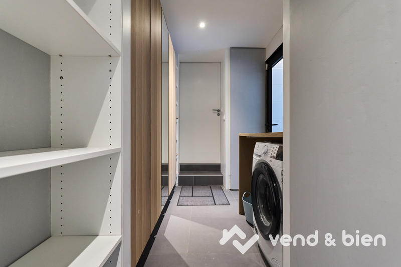 Maison - 160 m² - 4 pièces