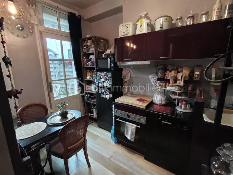 Immeuble - 134 m² - 6 pièces