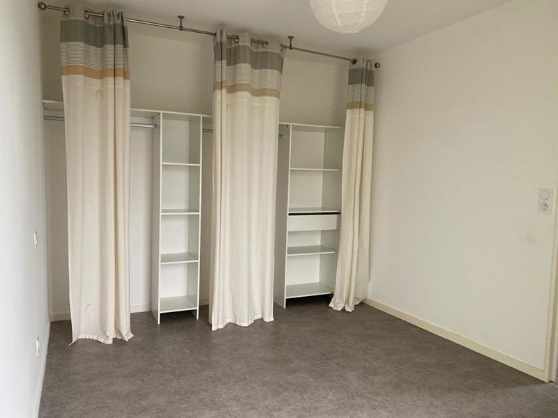 Appartement - 75 m² - 4 pièces