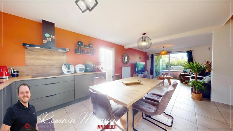 Maison - 92 m² - 4 pièces