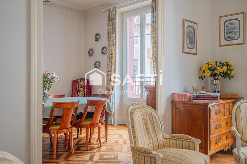 Appartement - 125 m² - 5 pièces