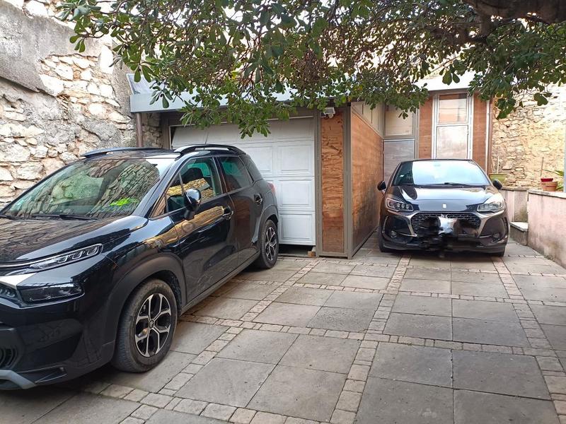 Immeuble - 150 m² - 7 pièces