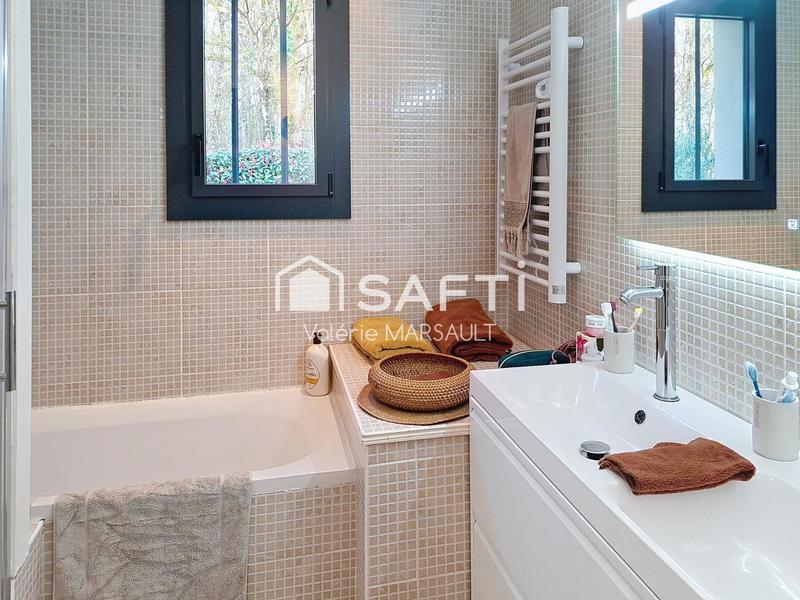 Maison - 180 m² - 7 pièces