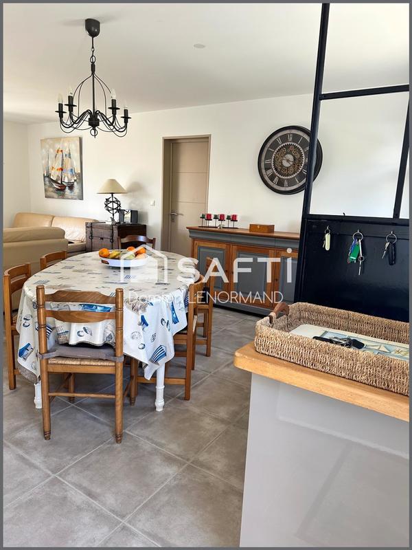 Maison - 98 m² - 5 pièces