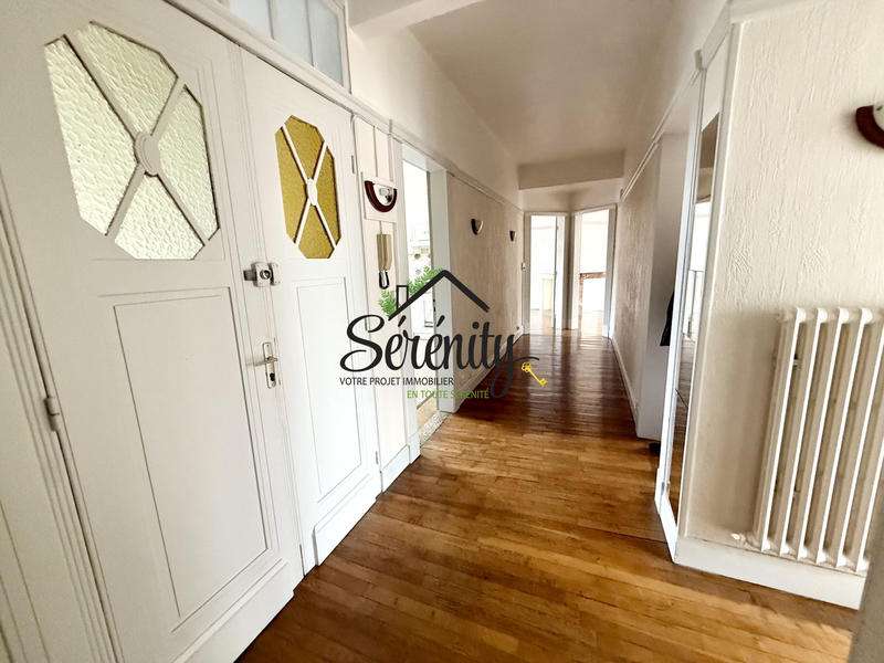 Appartement - 95 m² - 4 pièces