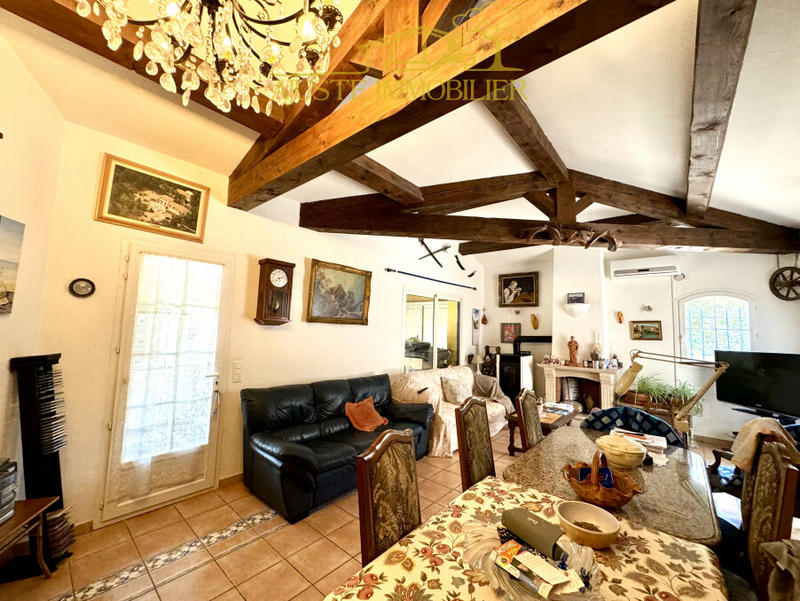 Maison - 310 m² - 10 pièces