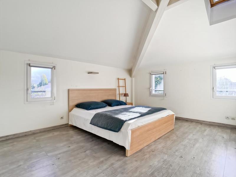 Appartement - 100 m² - 4 pièces