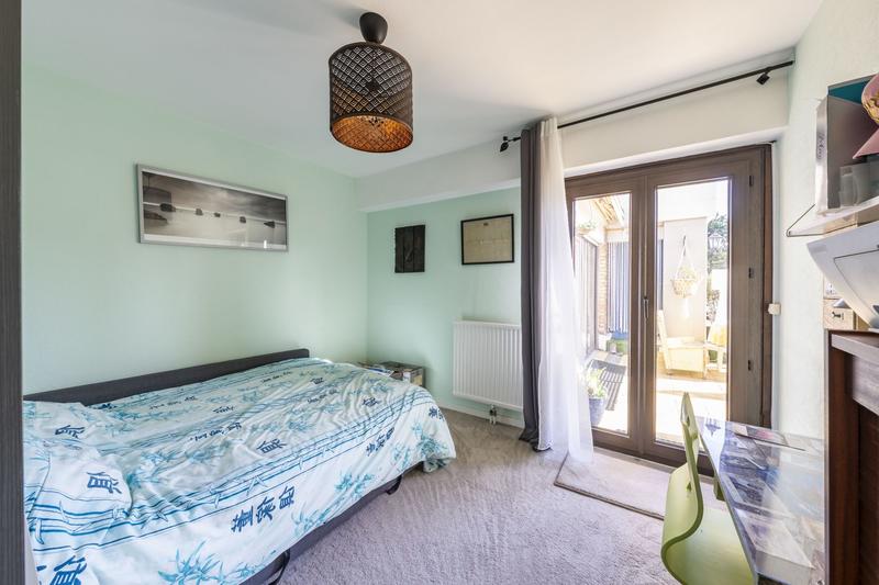 Appartement - 104 m² - 5 pièces