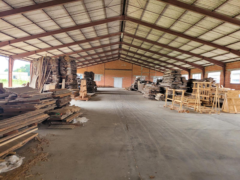 Local d'activité / Entrepôt - 2 116 m²