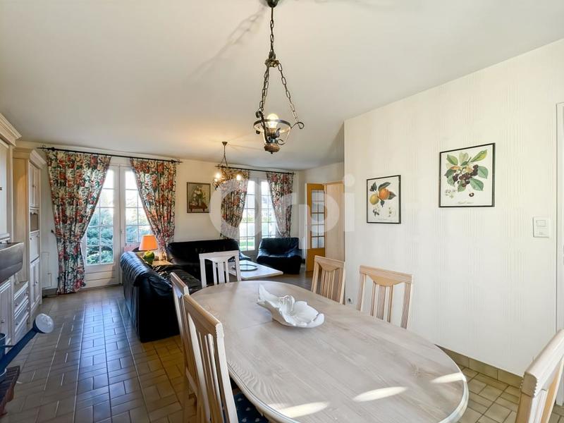 Maison - 100 m² - 4 pièces