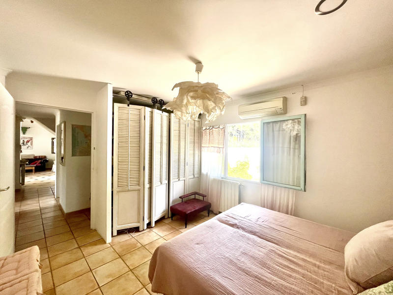 Villa - 140 m² - 5 pièces