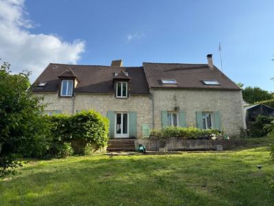 Maison - 200 m² - 8 pièces